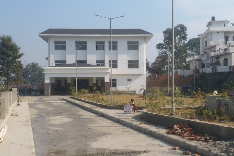 Srinagar will get the gift of New 52 bedded sanyukt Hospital