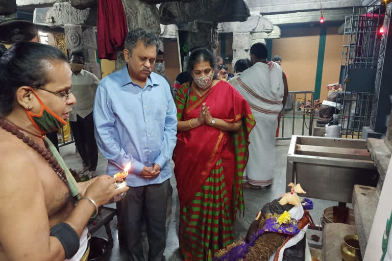 sec-ramesh-kumar-visited-two-temples-in-chittoor-district