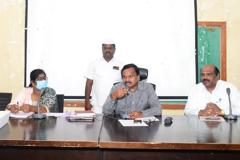 medak collector venkatarami reddy review about corona with health department