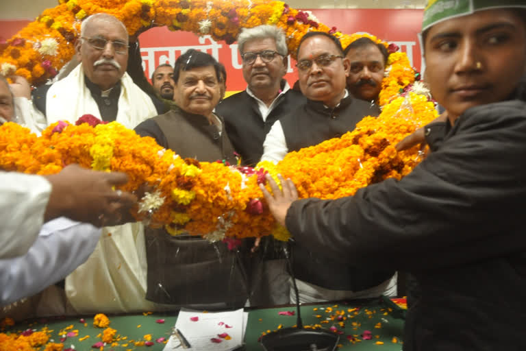 farmer leader manveer singh tewatia joined pragatisheel samajwadi party