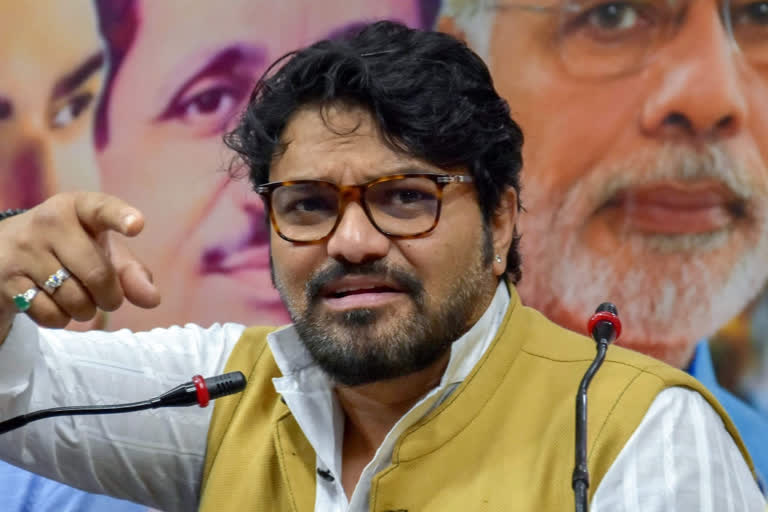 bjp leader babul supriyo attacked tmc