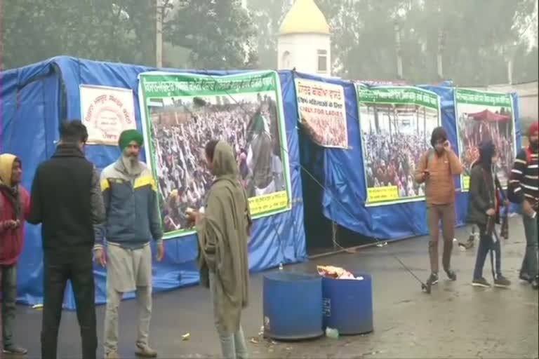 Heavy rains add to woes of farmers protesting at Delhi borders