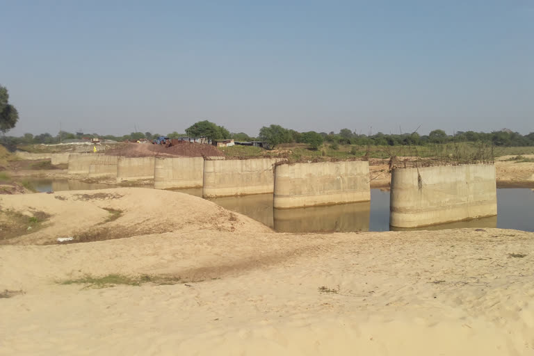 Borai River bridge construction