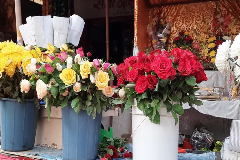 flowers not sold on new year in varanasi