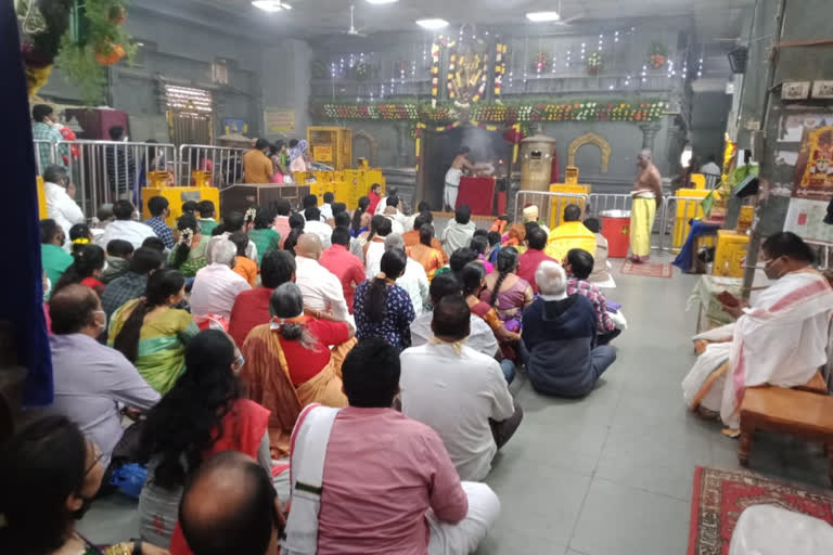 increased-crowd-of-devotees-in-yadadri-temple