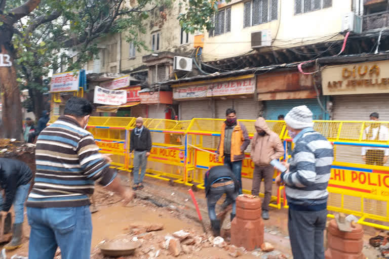 Ancient temple demolished in Delhi's ​​Chandni Chowk