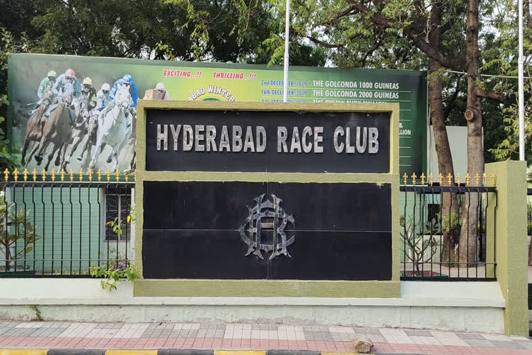 jockey-died-while-horse-race-in-hyderabad-race-club