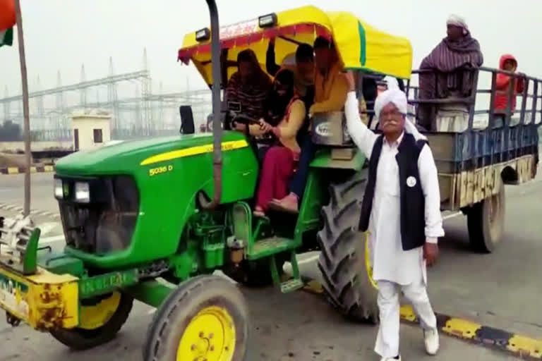 training given to women to perform tractor parade on 26 january in delhi