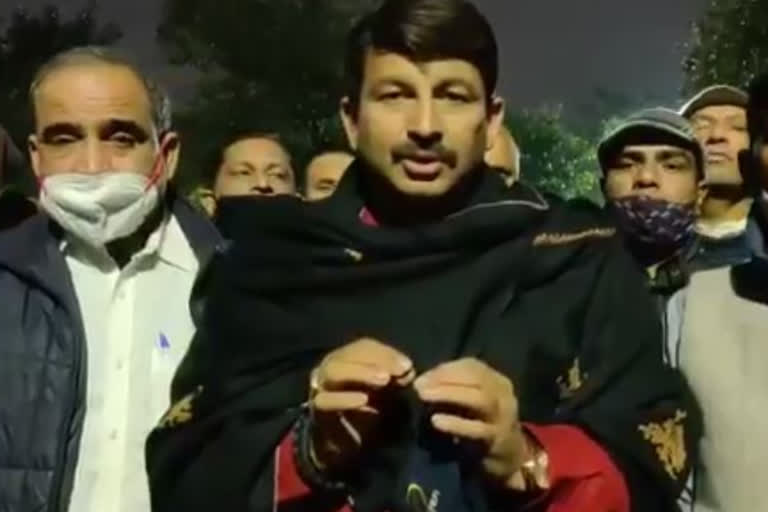 manoj tiwari on corona vaccine