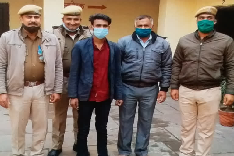 Mobile snatcher arrested, Jaipur latest news