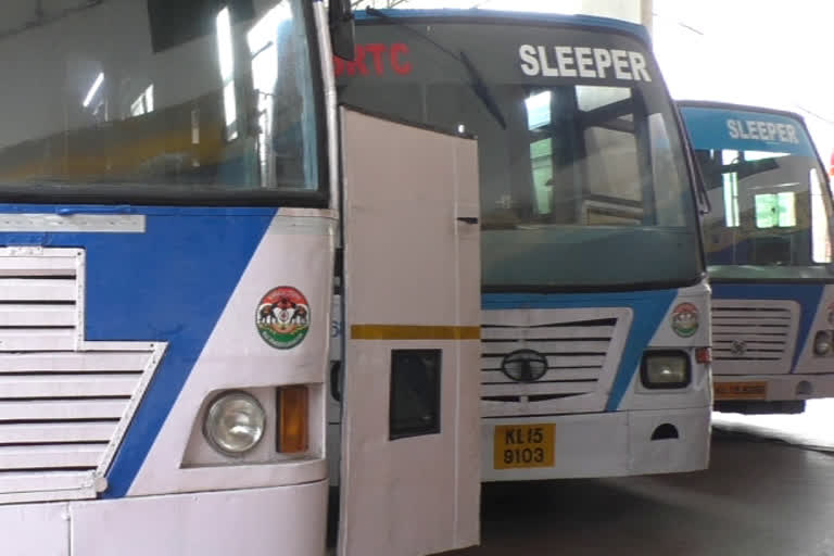 munnar ksrtc bus  ksrtc bus  മൂന്നാറിലെ കെ.എസ്.ആര്‍.ടി.സി സ്ലീപ്പര്‍കോച്ച് ബസുകൾ ഫുള്‍ ബുക്കിങ്