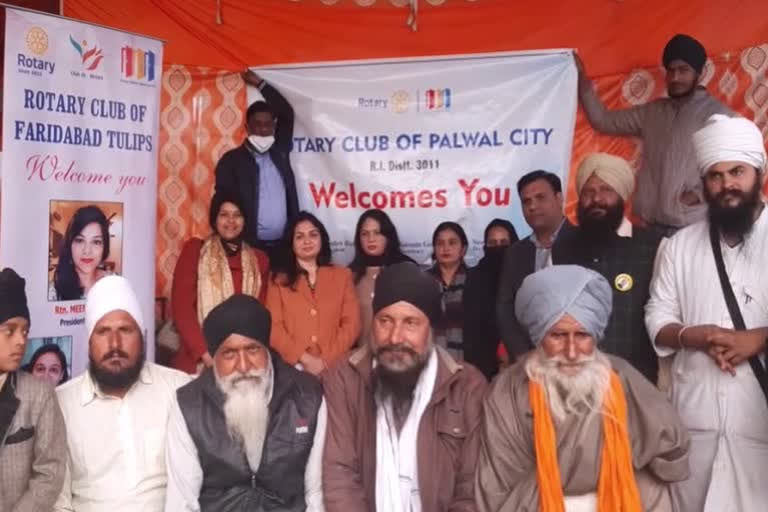 rotary club came forward to help farmers sitting on dharna in palwal