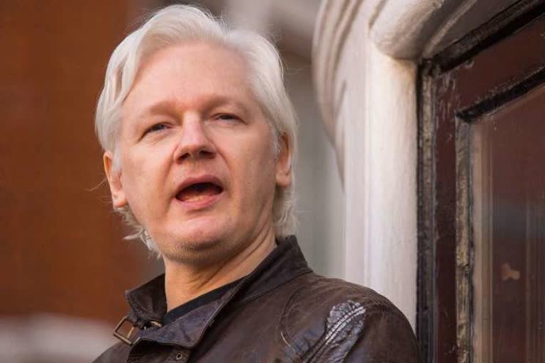 united kingdom court blocks julian assange extradition to united states