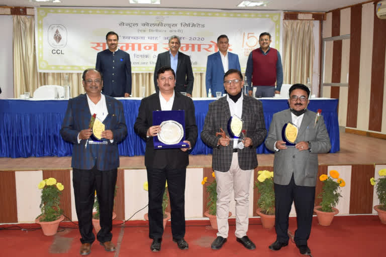 first prize to rajrappa in field of sanitation in ranchi