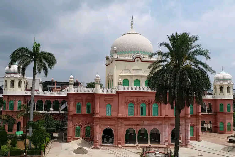 A one-day meeting of the working committee of Darul Uloom Deoband was held