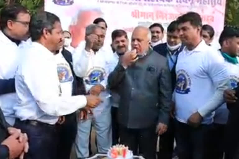 Rajasthan Private Assistant Cadre Federation, birthday of Chief Secretary Niranjan Arya