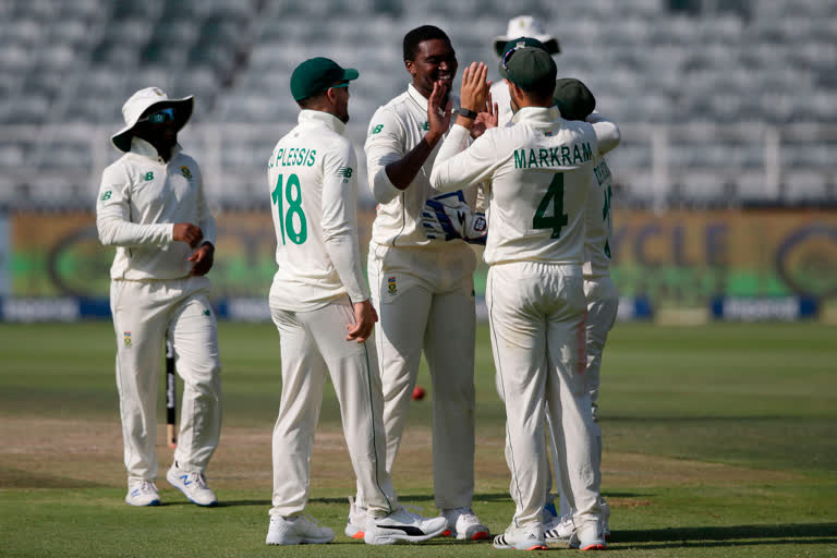 South Africa takes series as Sri Lanka's resistance fades