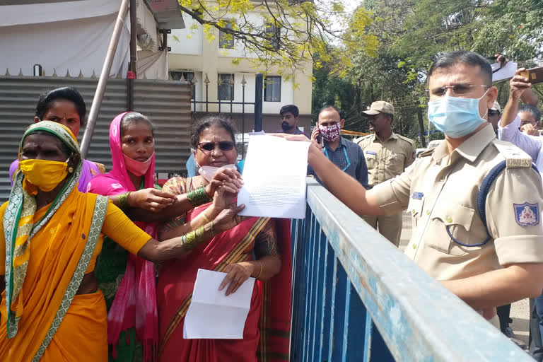 protest against state government