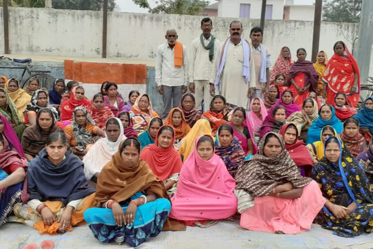 cooks protest in bhojpur