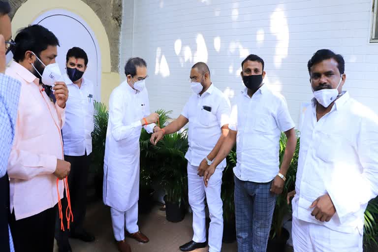 Sanjay Darekar enters Shiv Sena