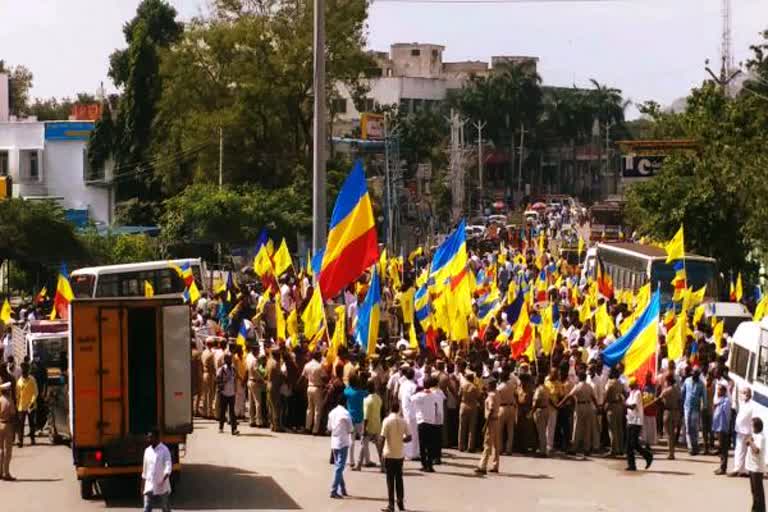 PMK petition for reservation of 20 per cent in educational employment  PMK petition  PMK petitions for 20 per cent reservation in jobs  PMK petitions for 20 per cent reservation in educational  20 விழுக்காடு இட ஒதுக்கீடு கோரி பாமக மனு  இட ஒதுக்கீடு கோரி பாமக மனு  பாமக மனு