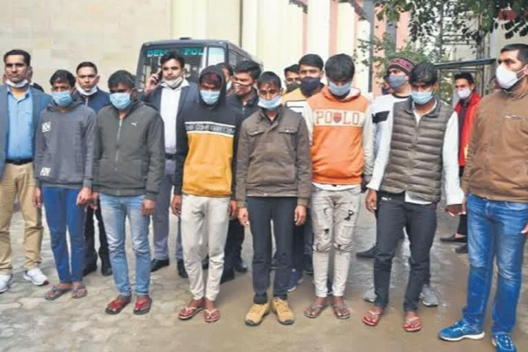 delhi crime branch arrested accused, online fraud