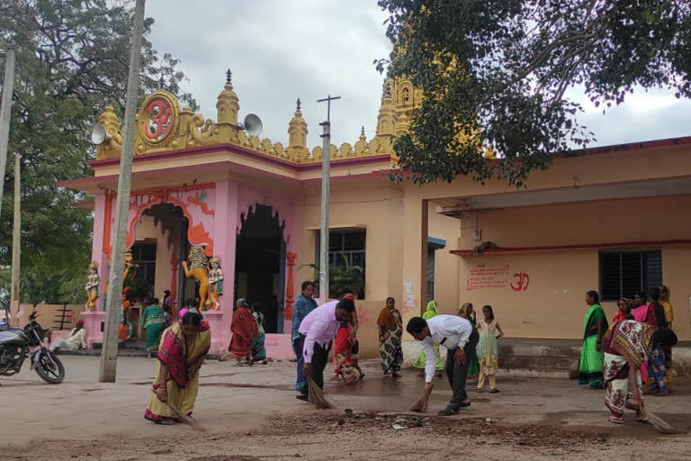 Shree Kshetra Dharmasthala Rural Development Self Help Association temple clean