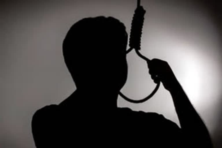 father commits suicide after selling his child