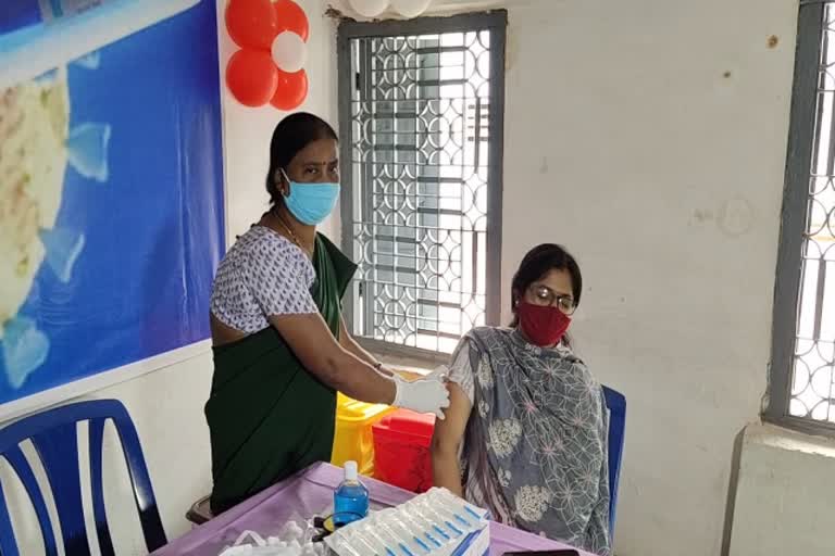 first-dry-run-of-kovid-19-vaccination-in-baloda-bazar