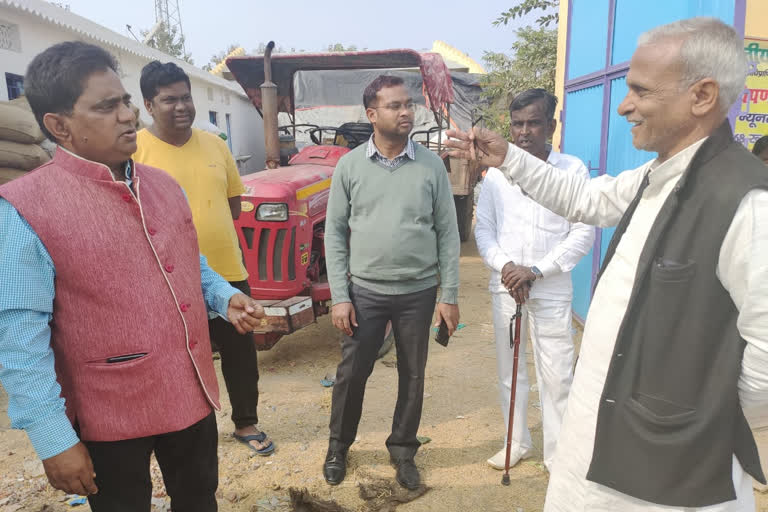 SDO inspected paddy procurement center