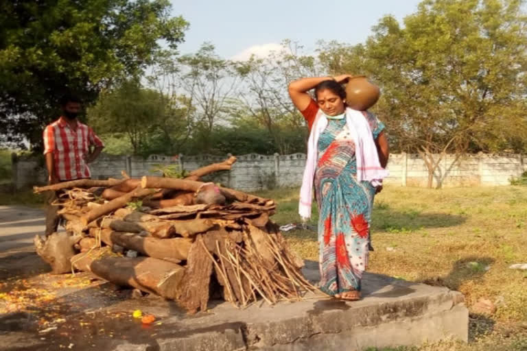 daughter whose father conducted the funeral