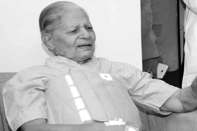 Solanki passes away