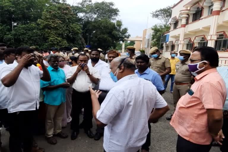 land issues complaint to thiruvannamalai collector