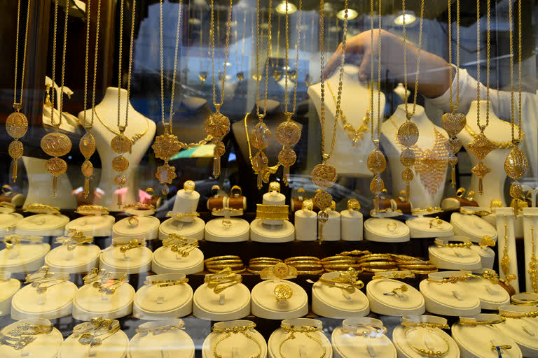 Only purchase of jewellery above Rs 2 lakh needs mandatory KYC