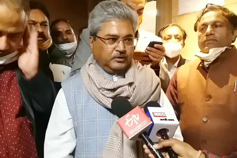 Congress used to oppose elections says Dushyant Gautam