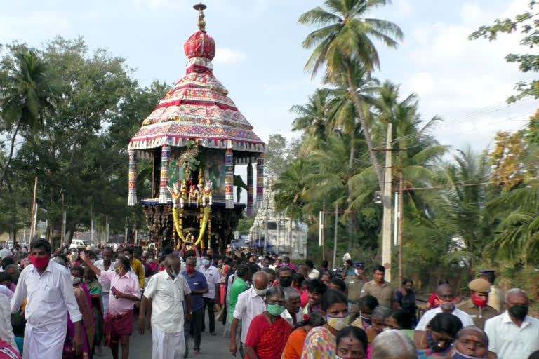 பாரியூர் கொண்டத்துகாளி கோயில் தேரோட்டம்