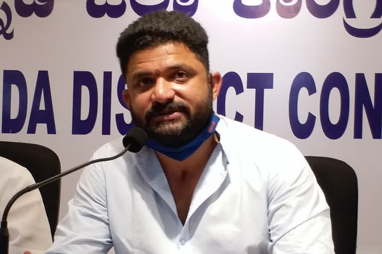 Mithun Rai left,  Mithun Rai left the Youth Congress presidential race, Youth Congress presidential election, Youth Congress presidential election 2021 news, Youth Congress presidential election 2021, ಸ್ಪರ್ಧೆಯಿಂದ ಹಿಂದೆ ಸರಿದ ಮಿಥುನ್​ ರೈ, ಯುವ ಕಾಂಗ್ರೆಸ್​ ಅಧ್ಯಕ್ಷ ಸ್ಥಾನದ ಸ್ಪರ್ಧೆಯಿಂದ ಹಿಂದೆ ಸರಿದ ಮಿಥುನ್​ ರೈ, ರಾಜ್ಯ ಯುವ ಕಾಂಗ್ರೆಸ್ ಸಮಿತಿ ಚುನಾವಣೆ, ರಾಜ್ಯ ಯುವ ಕಾಂಗ್ರೆಸ್ ಸಮಿತಿ ಚುನಾವಣೆ 2021, ರಾಜ್ಯ ಯುವ ಕಾಂಗ್ರೆಸ್ ಸಮಿತಿ ಚುನಾವಣೆ 2021 ಸುದ್ದಿ,