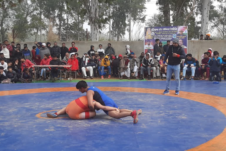 wrestling competition organized in sir chhotu ram wrestling academy of kharkhauda