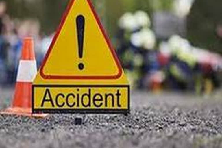 elderly man dies in malegaon road accident