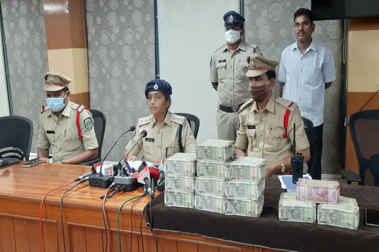 heavy hawala cash seized