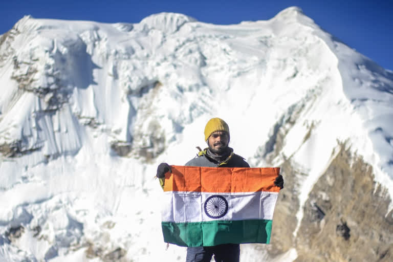 नीतीश का आगला टारगेट किलिमंजारो पर्वत.