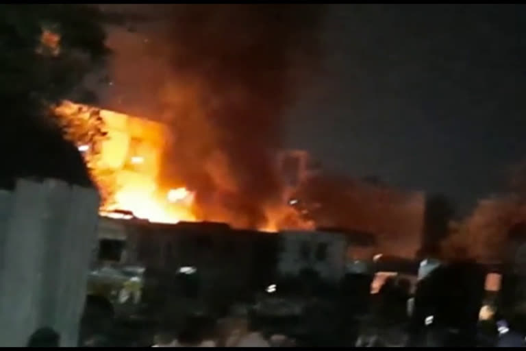 Oldcity Bahadurpura Fire Accident in godown