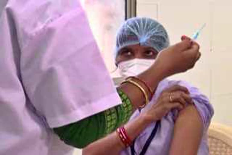 Preparation of corona vaccination in Bilaspur