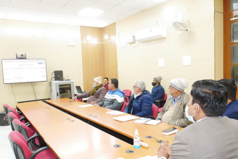 meeting regarding covid-19 vaccination in motihari