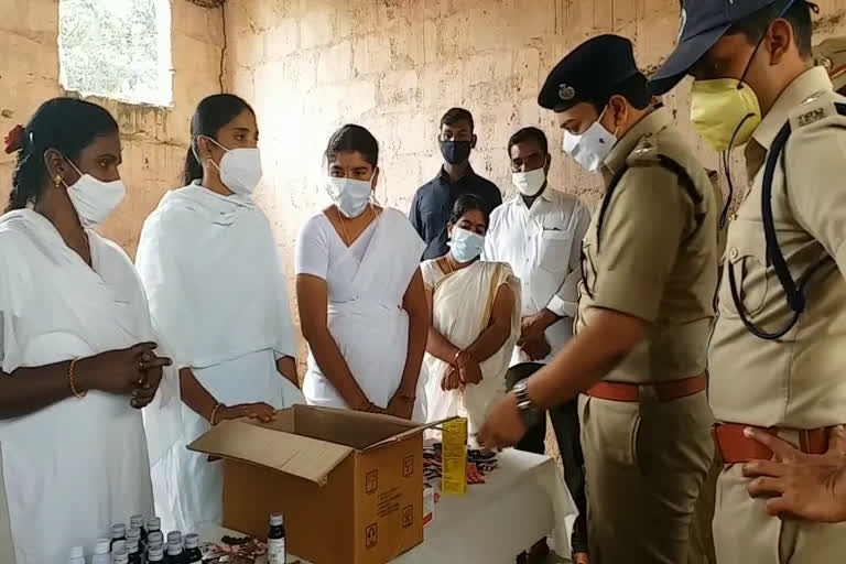 medical-camp-for-tribals-at-venkatapur-in-mulugu-district-by-police