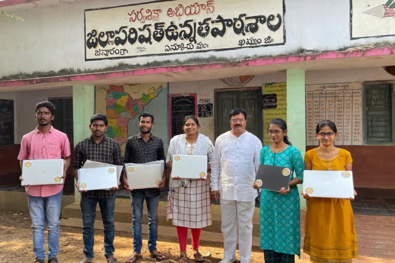 Celebrating Youth Day .. Laptops were distributed to poor students in Khammam district under the auspices of Chetana Foundation.