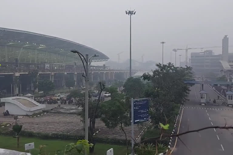 12 flights delayed due to fog, haze