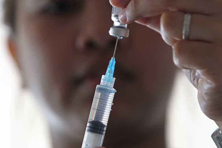 Swiss regulator warns of fake Covid-19 vaccines