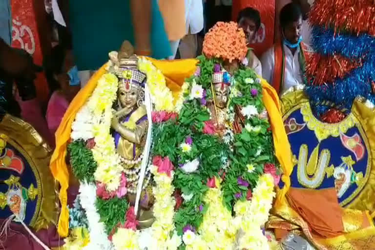 goda-kalyanam-at-kollapur-ramalayam-in-nagarkurnool-district