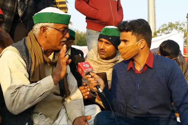 Interaction with farmers on the 50th day of the farmers' movement in gazipur border